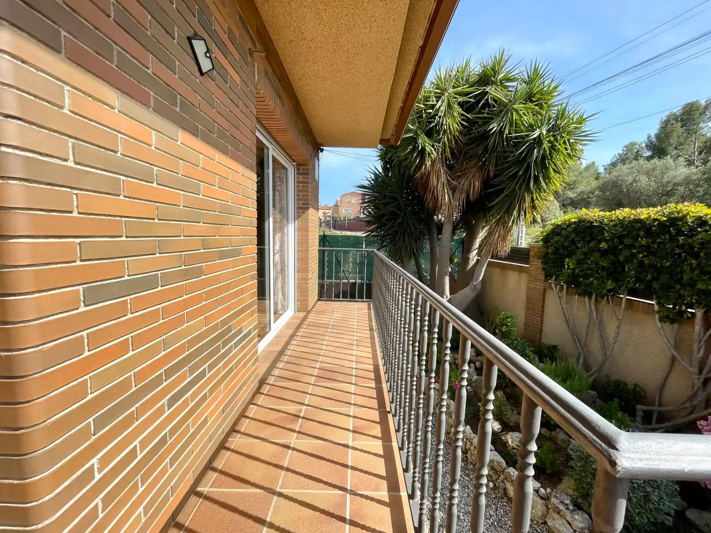 Terrassa de Casa o xalet en venda en El Vendrell amb Aire condicionat, Jardí privat i Terrassa