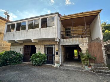 House with balcony for sale in OUR-902 7
