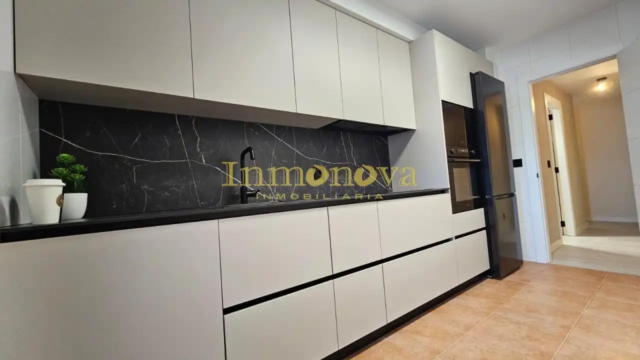 Wohnung zum Verkauf in RUA FRANCISCO LORENZO MARIÑO, 50, Aguiño