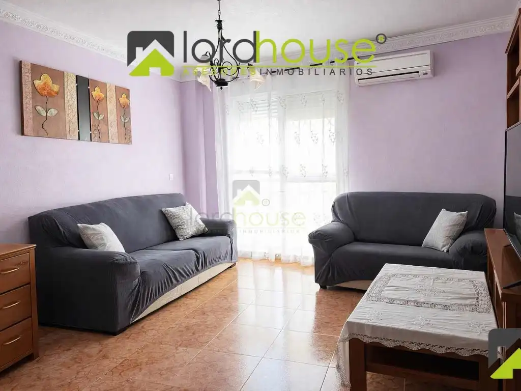 Flat with lift for sale in Calle Veras