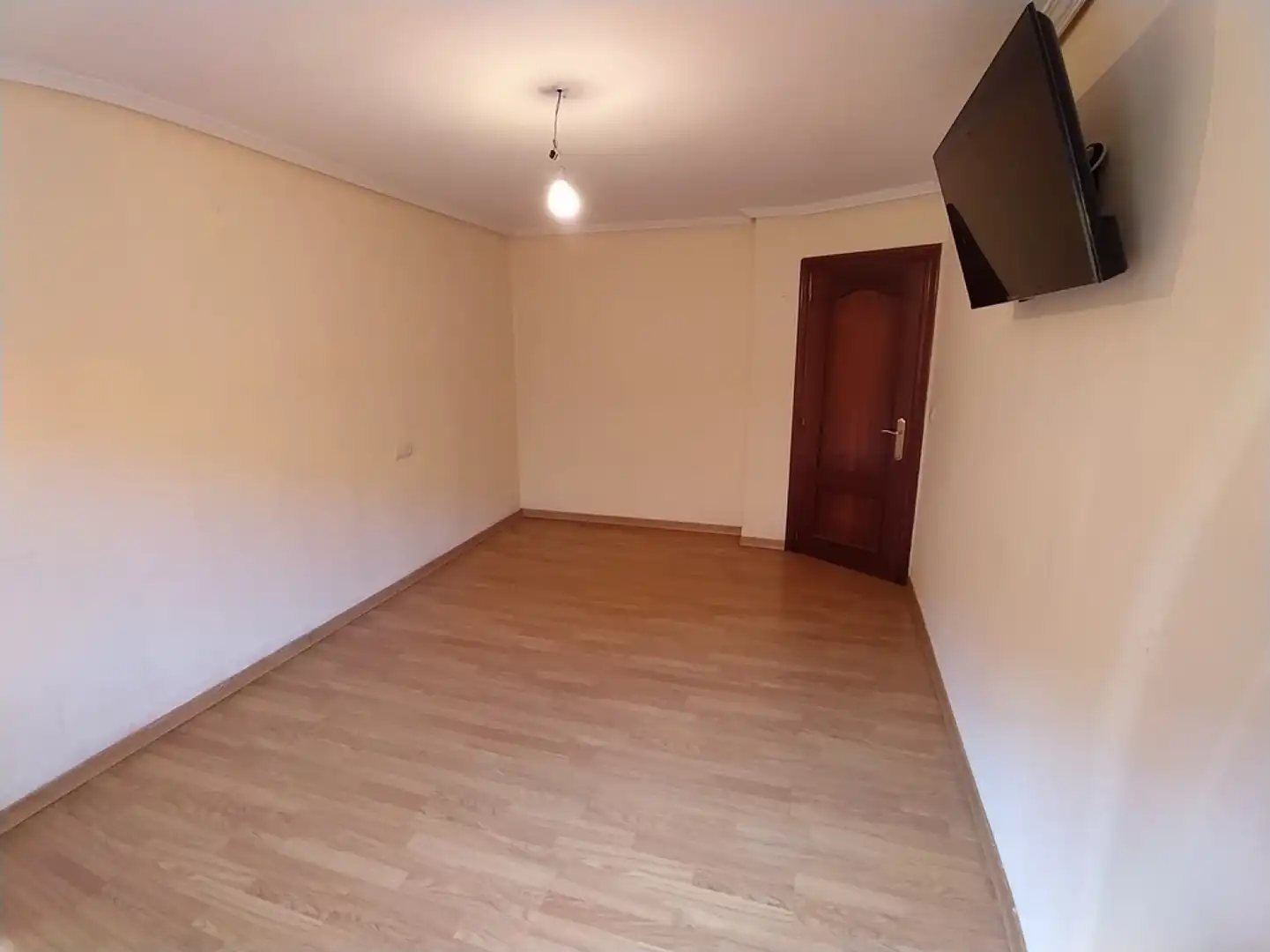 Bedroom of Flat for sale in Avilés  with Heating