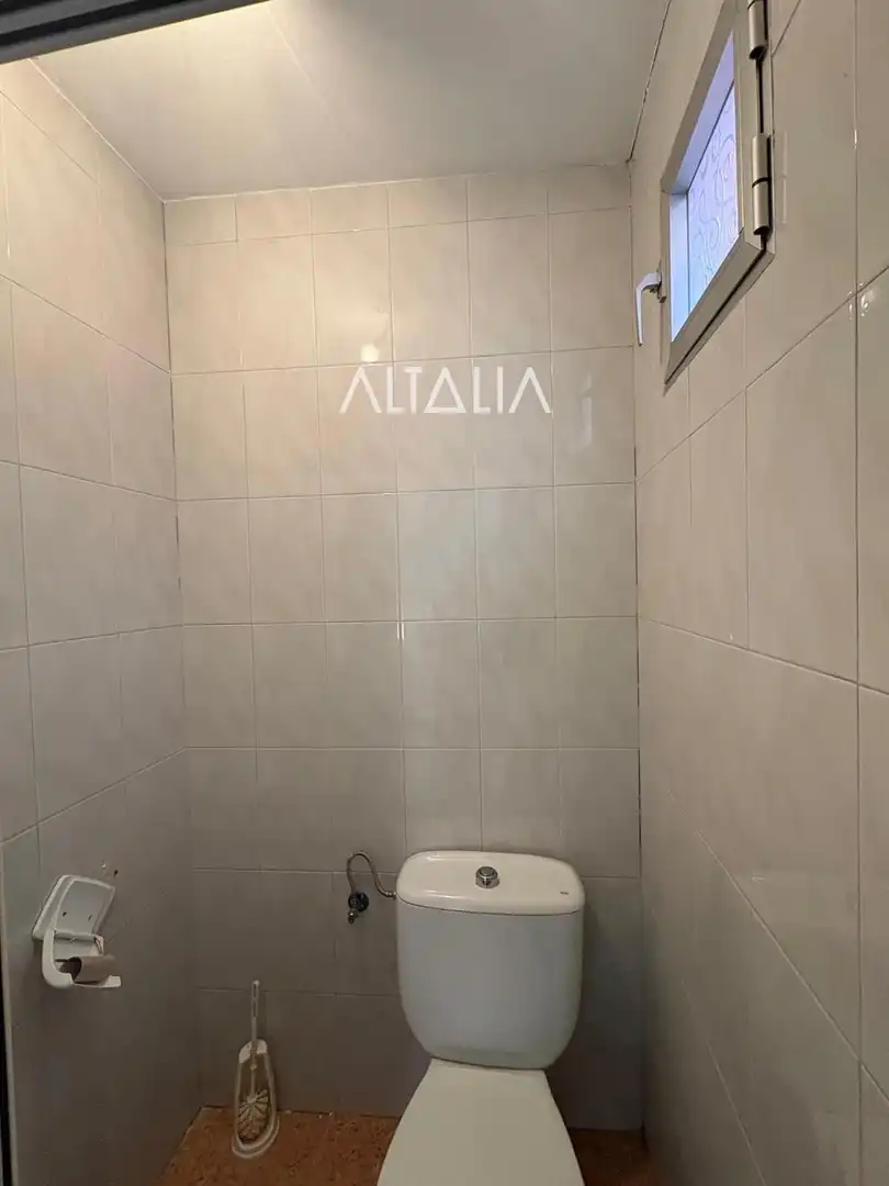 Bathroom of Industrial buildings for sale in Los Hinojosos  