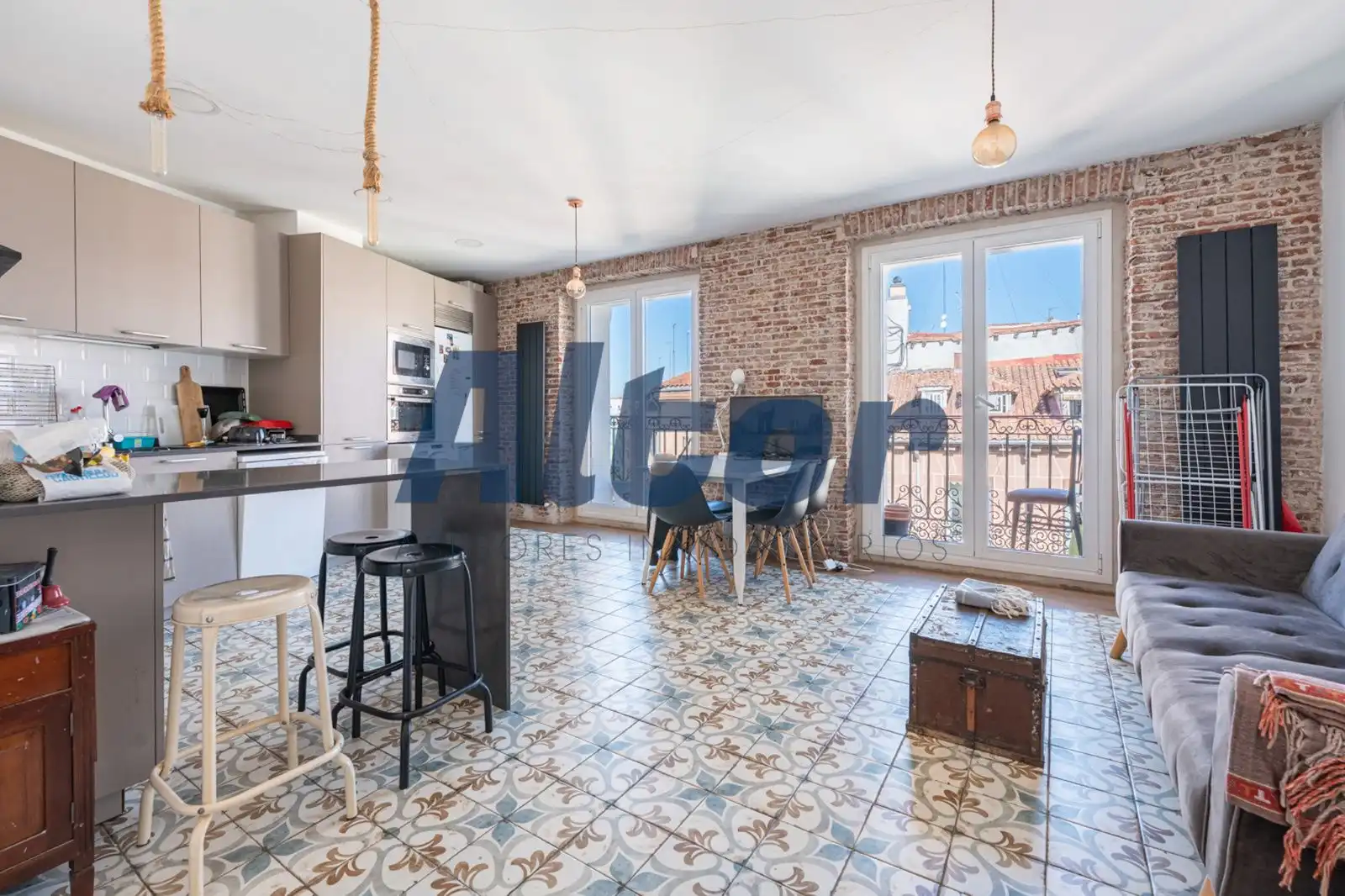 Kitchen of Flat for sale in  Madrid Capital  with Air Conditioner, Heating and Terrace