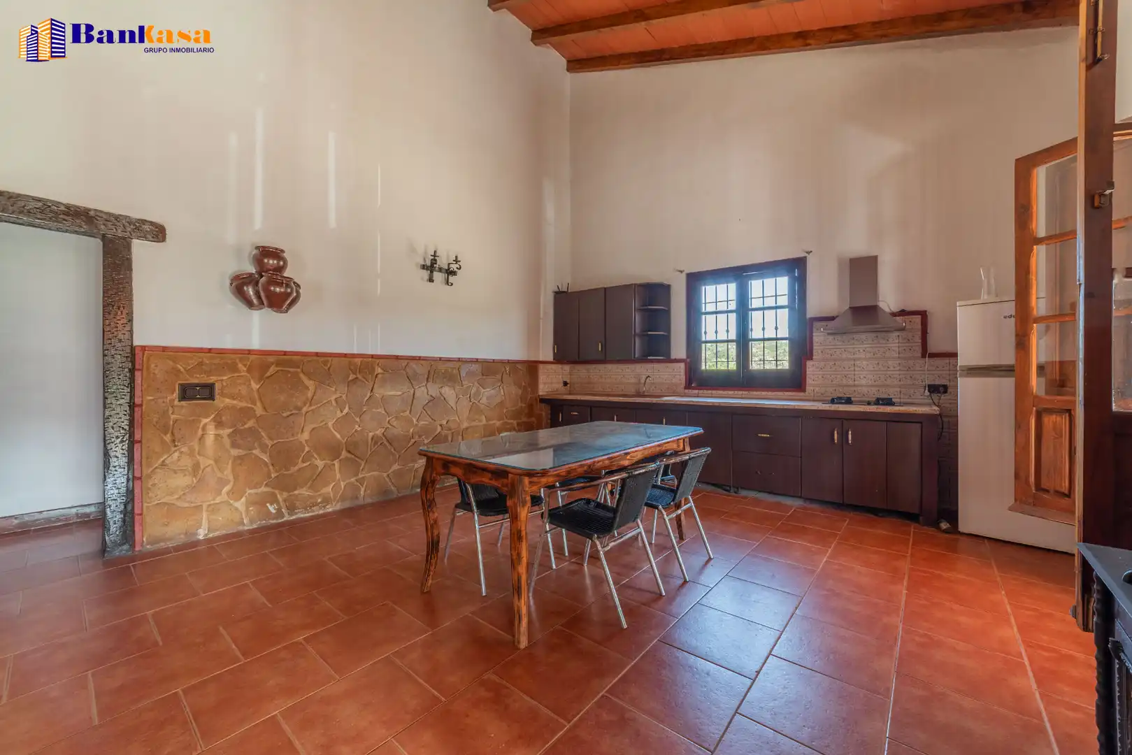Cocina de Finca rústica en venta en Antequera con Jardín privado, Piscina y Amueblado