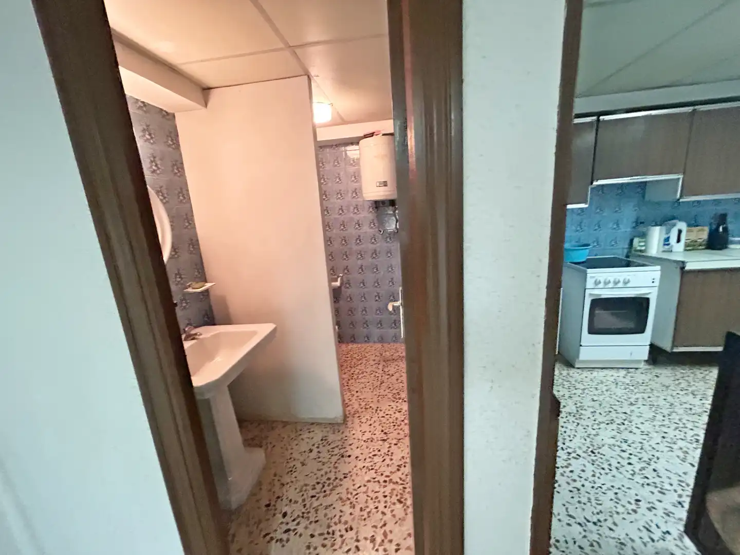 Bany de Local en venda en Vitoria - Gasteiz amb Moblat