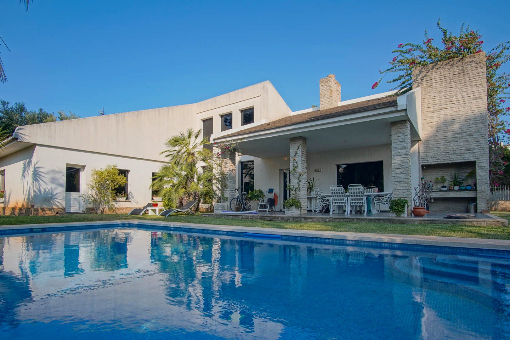 Swimming pool of Country house for sale in Dénia  with Air Conditioner, Heating and Private garden