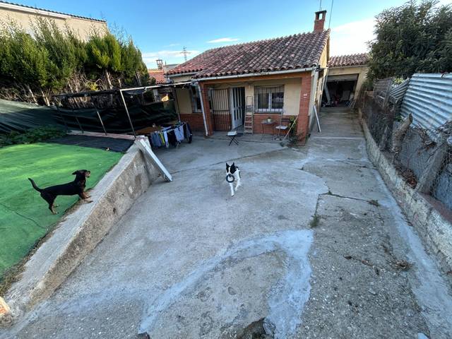 Casa-chalet en Alquiler en Nucli Urbà