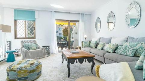 Foto 3 de Casa adosada de lloguer a Nueva Andalucía centro, Marbella