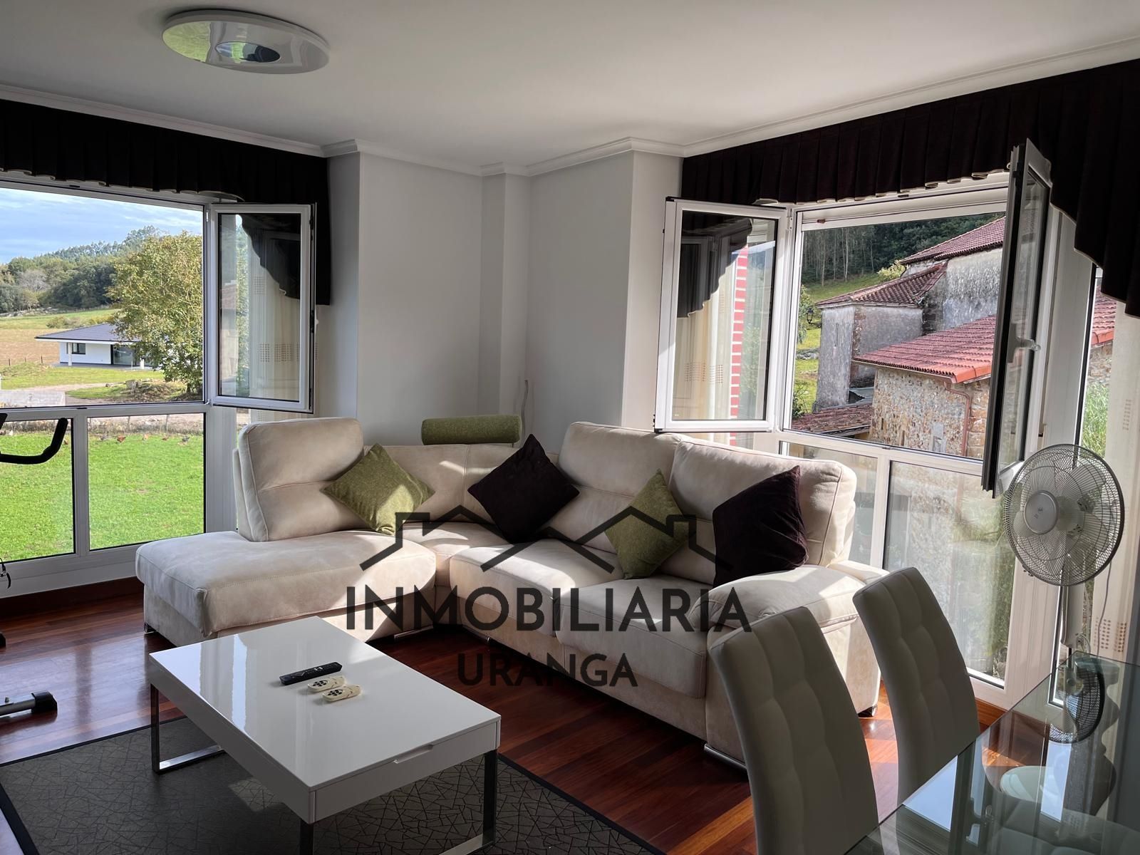 Pis en venda a Los rosales, Voto