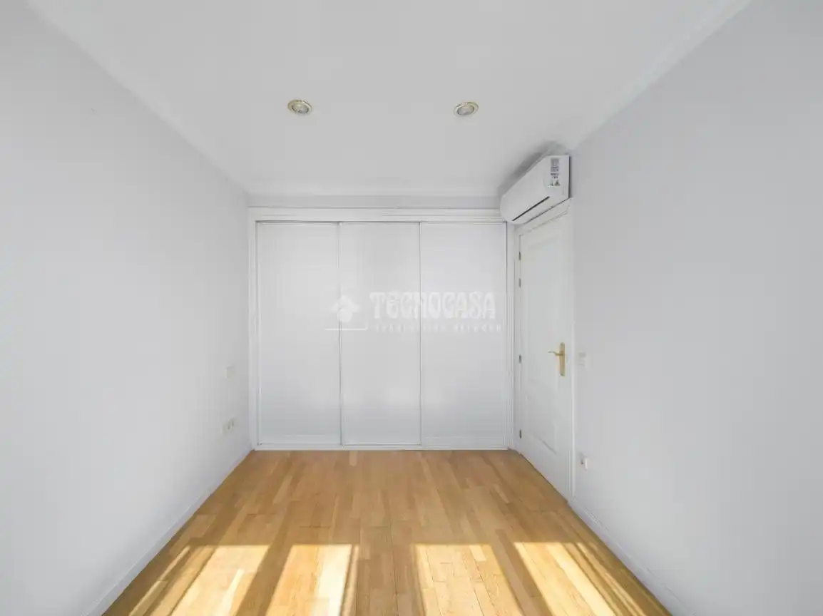 Habitación de Piso en venta en Madrid