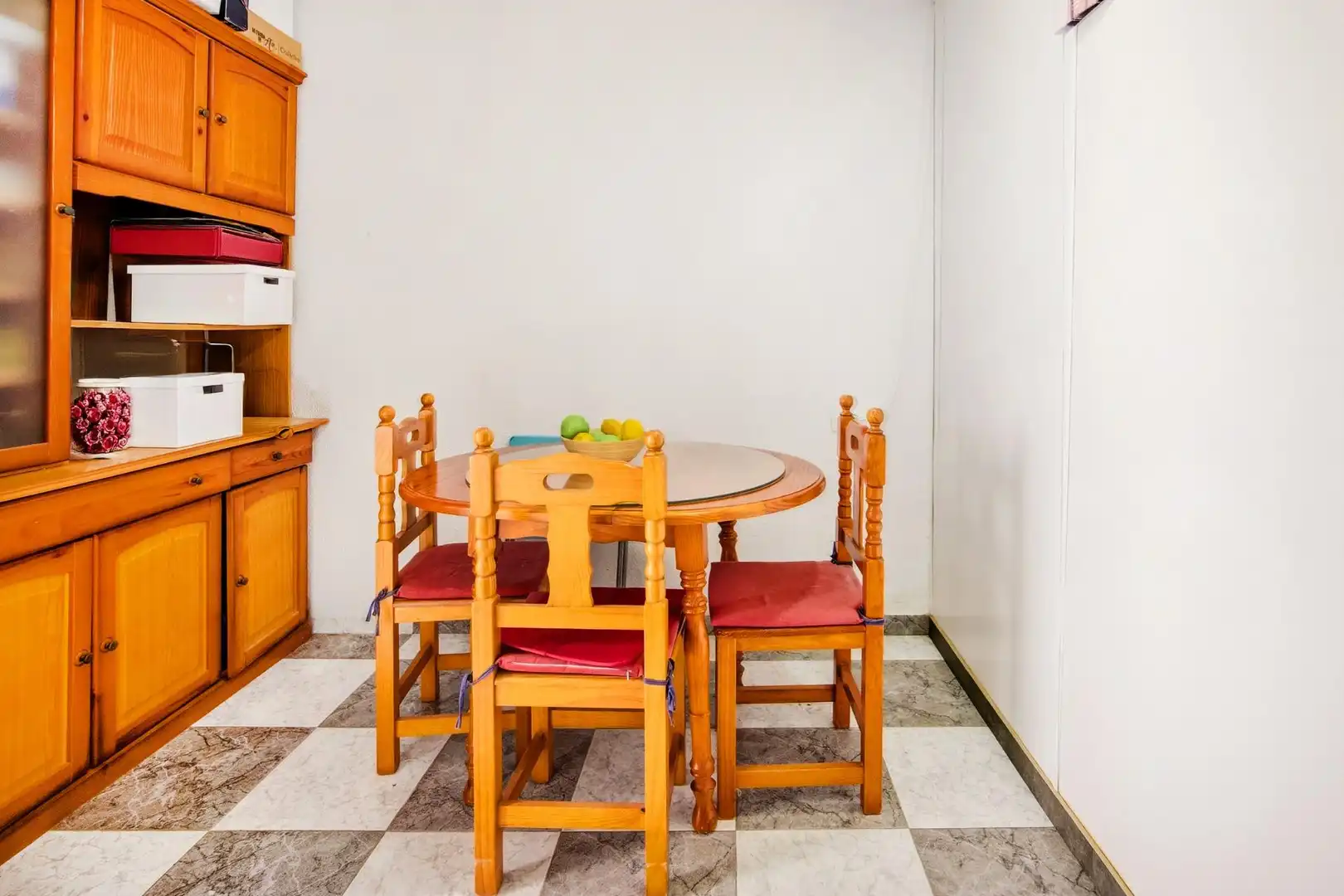 Comedor de Casa o chalet en venta en Chiclana de la Frontera con Aire acondicionado, Jardín privado y Terraza