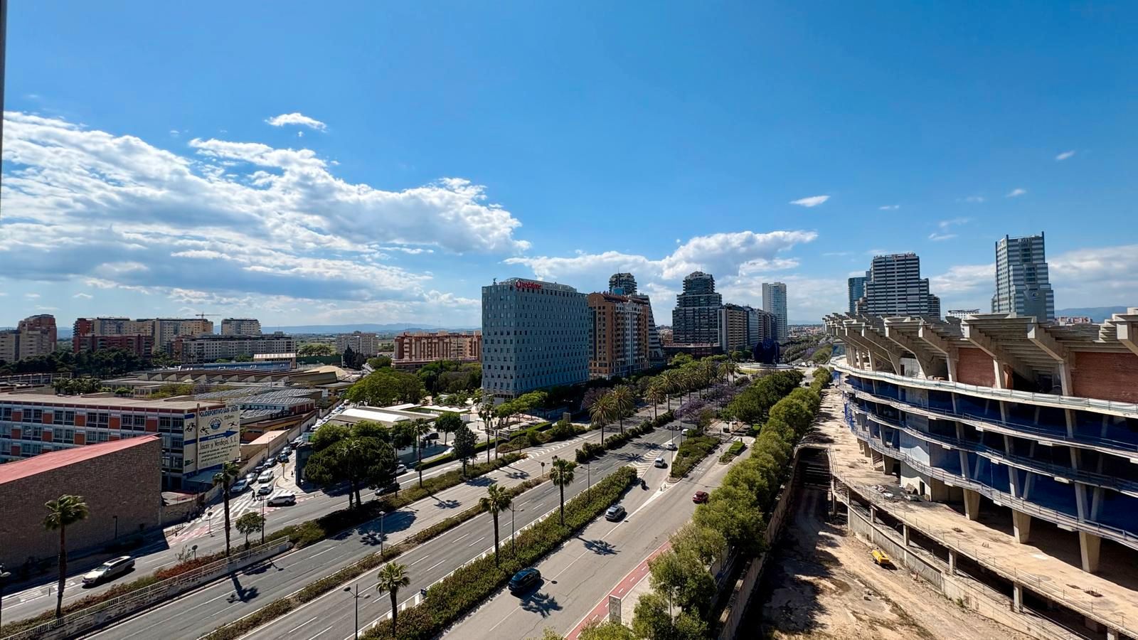 Vista exterior de Pis de lloguer en  Valencia Capital amb Aire condicionat, Calefacció i Forn