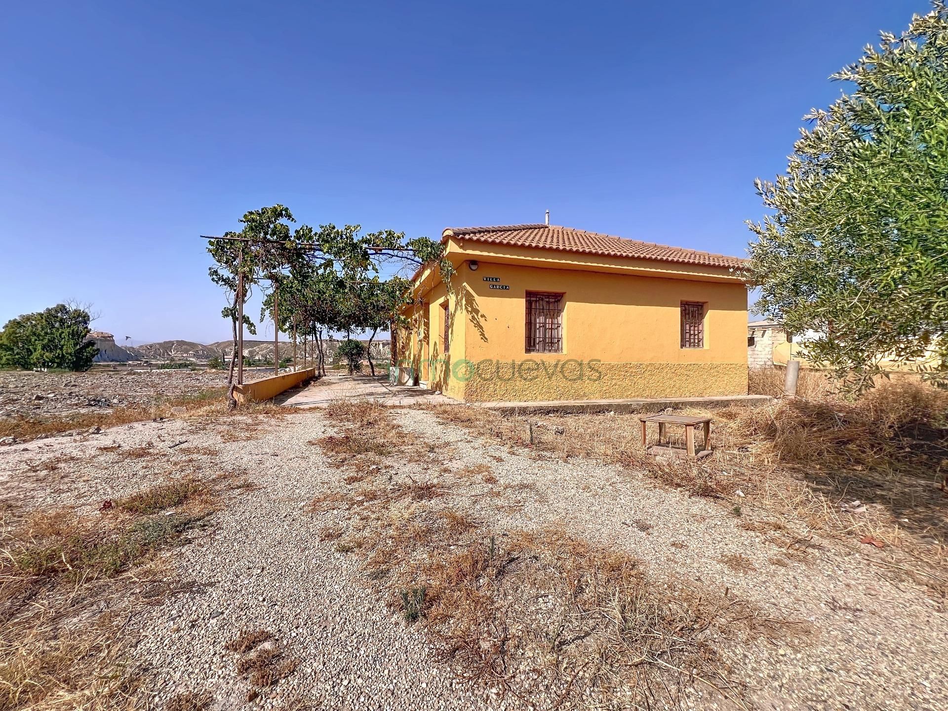 Exterior view of House or chalet for sale in Cuevas del Almanzora  with Terrace