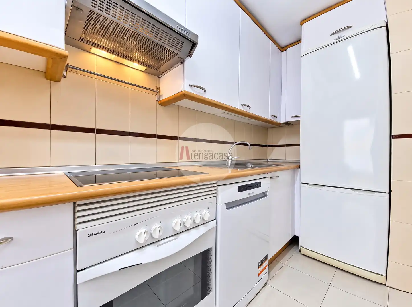 Küche von Wohnungen zur Miete in Barrio de Salamanca