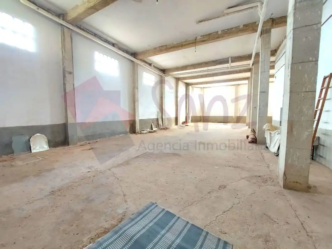 Casa con terraza en venta en Avenida Santa Ana, imagen 2