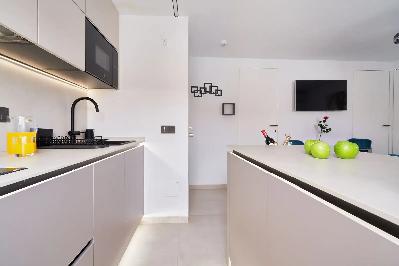Cocina de Piso en venta en Marbella con Aire acondicionado, Amueblado y Microondas