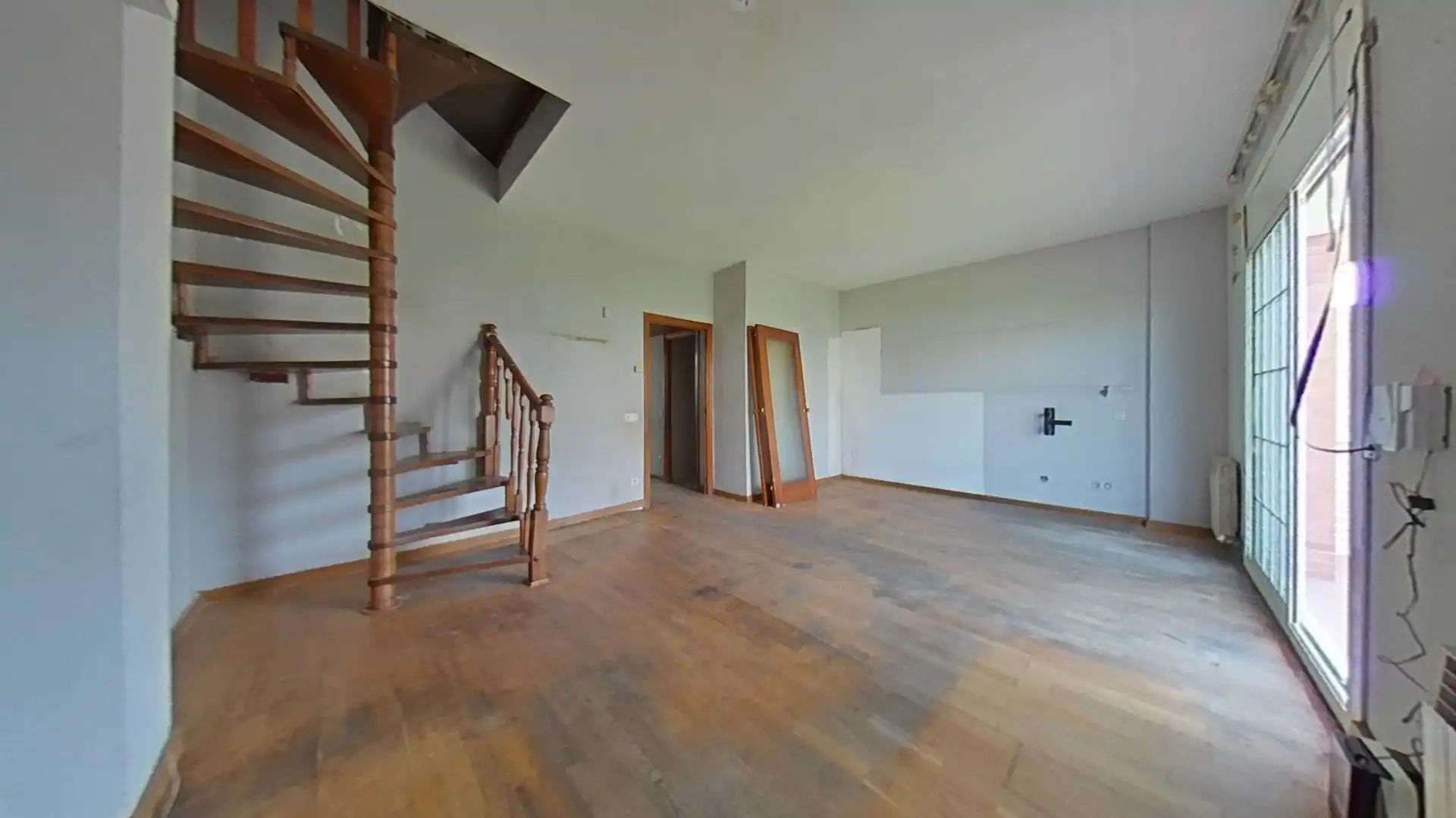Maisonette zum Verkauf in L'Hospitalet de Llobregat mit Balkon