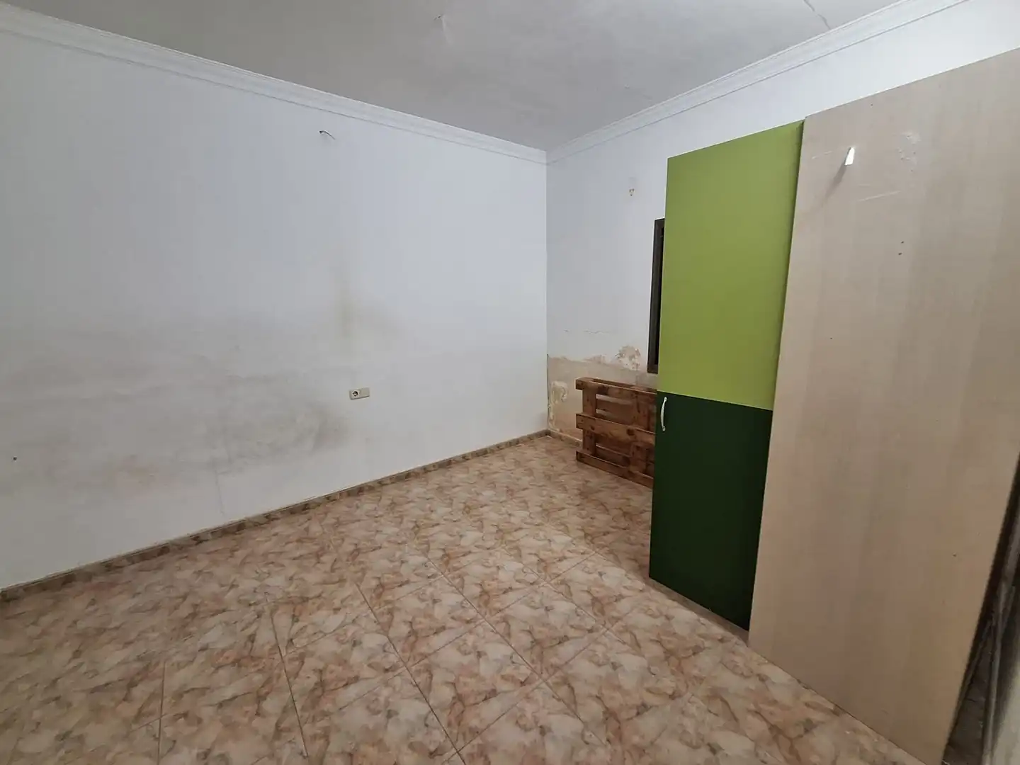Detached homes for sale in  Palma de Mallorca  with Air Conditioner, Private garden and Storage room