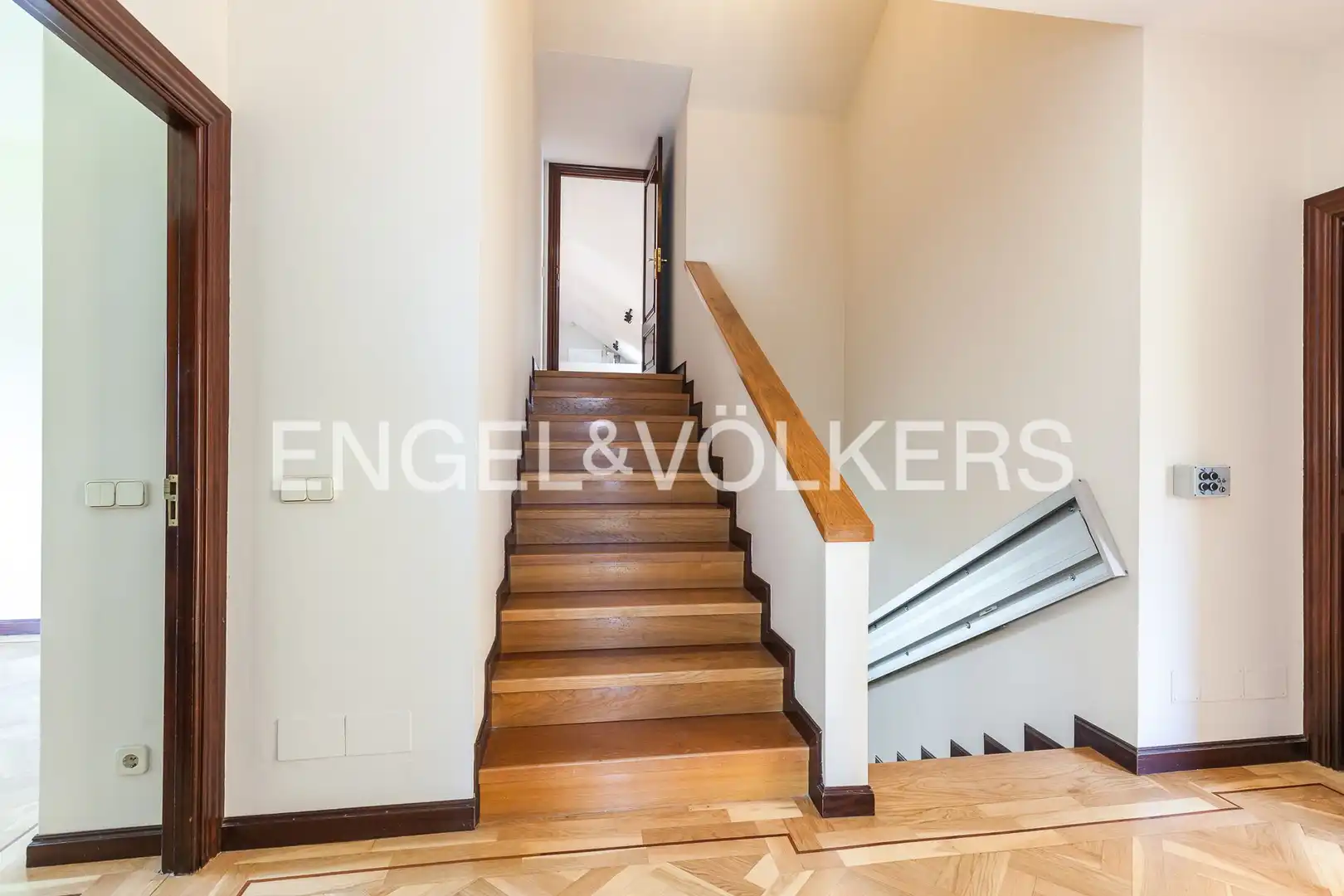 Houses for rent in Madrid  with Air Conditioner, Heating and Private garden