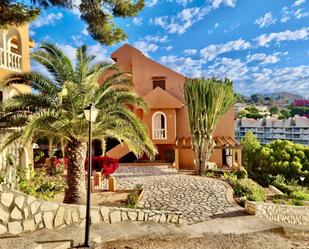 Vista exterior de Casa adosada en venda en Calpe / Calp amb Aire condicionat i Terrassa