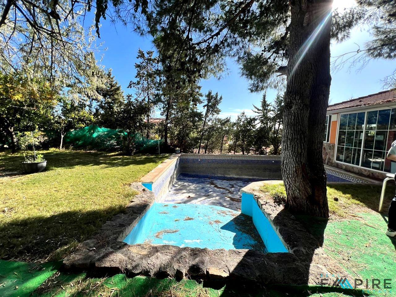 Swimming pool of Country house for sale in Colmenar de Oreja  with Air Conditioner, Heating and Private garden