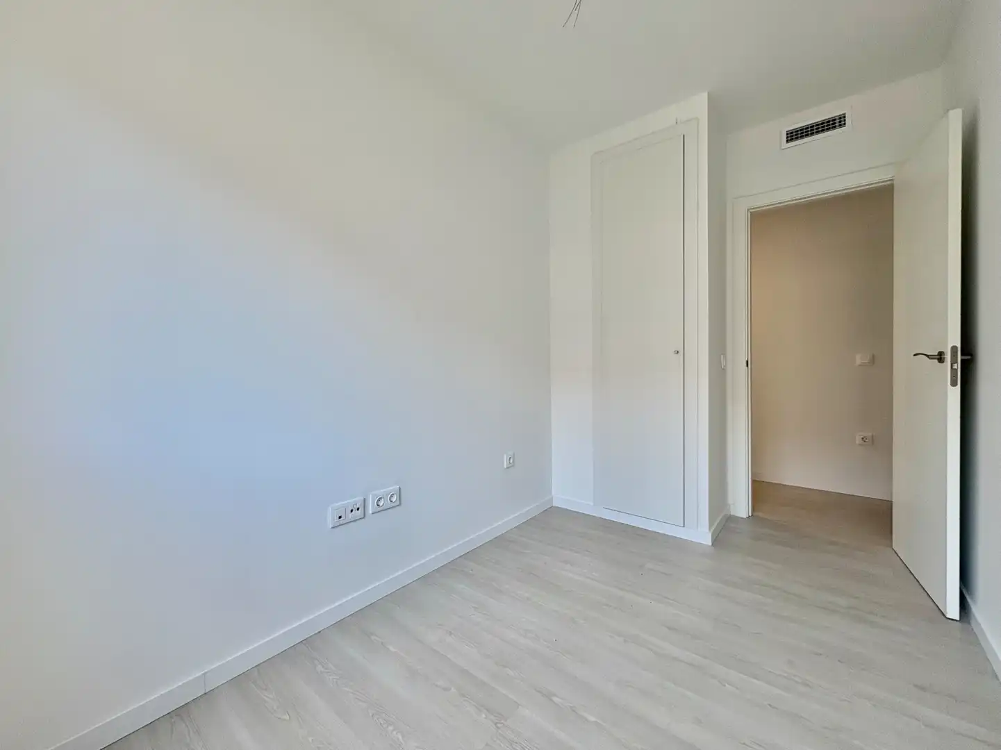 Habitación de Piso de alquiler en Paiporta con Aire acondicionado, Trastero y Horno