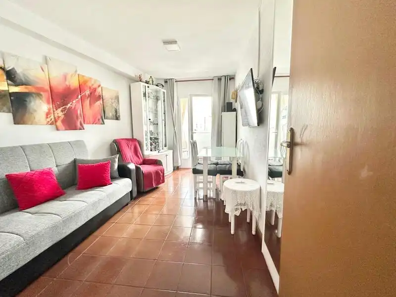 Living room of Flat for sale in  Madrid Capital