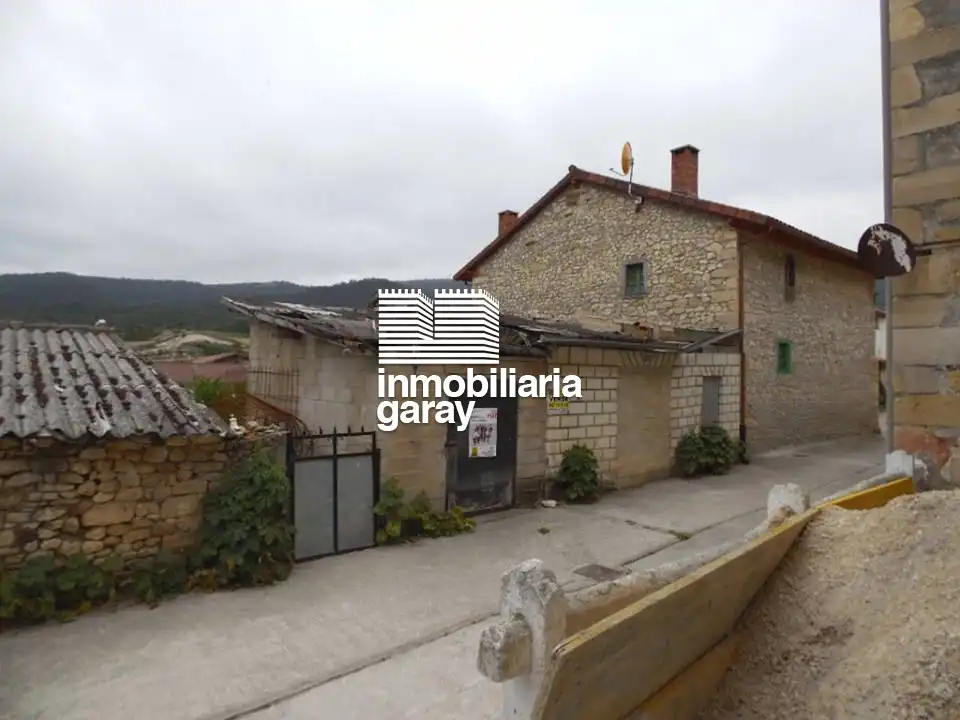 Casa en venta en Medina de Pomar, imagen 3