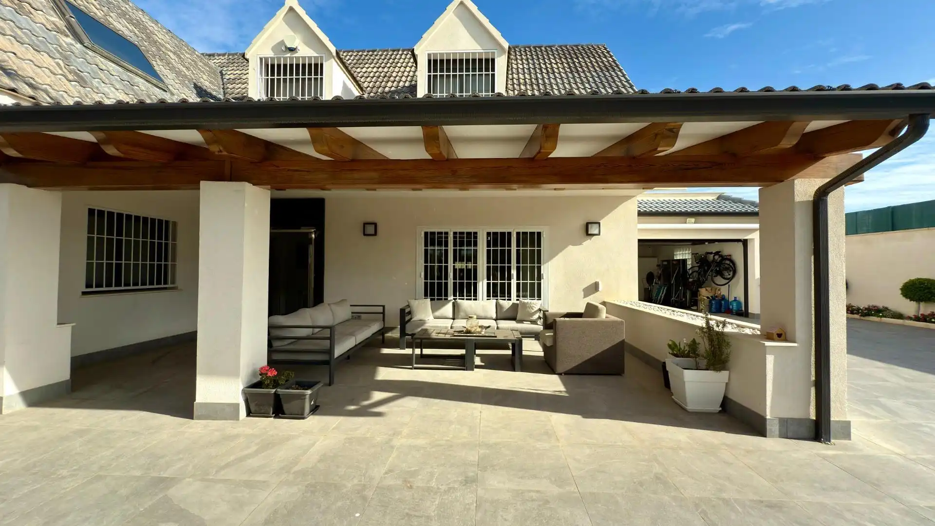 Terraza de Casa o chalet en venta en Sant Joan d'Alacant con Aire acondicionado, Calefacción y Jardín privado
