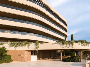 Apartament amb piscina en venda a Estepona Pueblo
