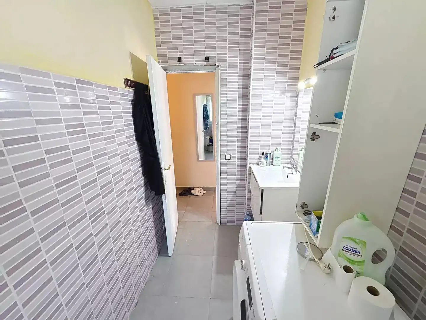 Badezimmer von Wohnung zum Verkauf in Roses mit Heizung und Balkon