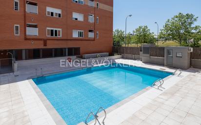 Swimming pool of Apartment for sale in Alcobendas  with Air Conditioner, Heating and Storage room