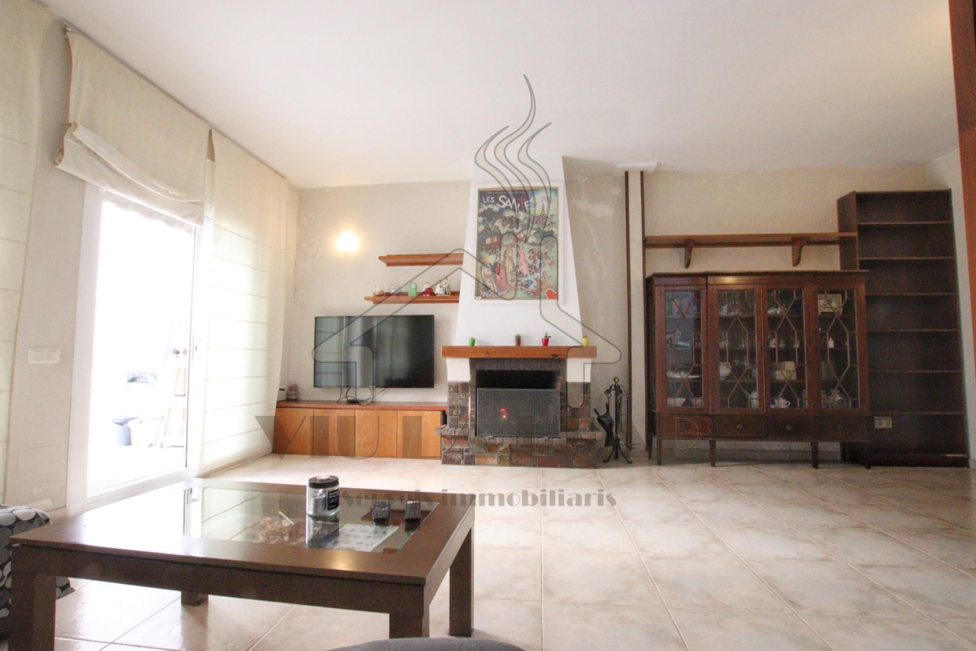 Living room of Single-family semi-detached for sale in Mataró