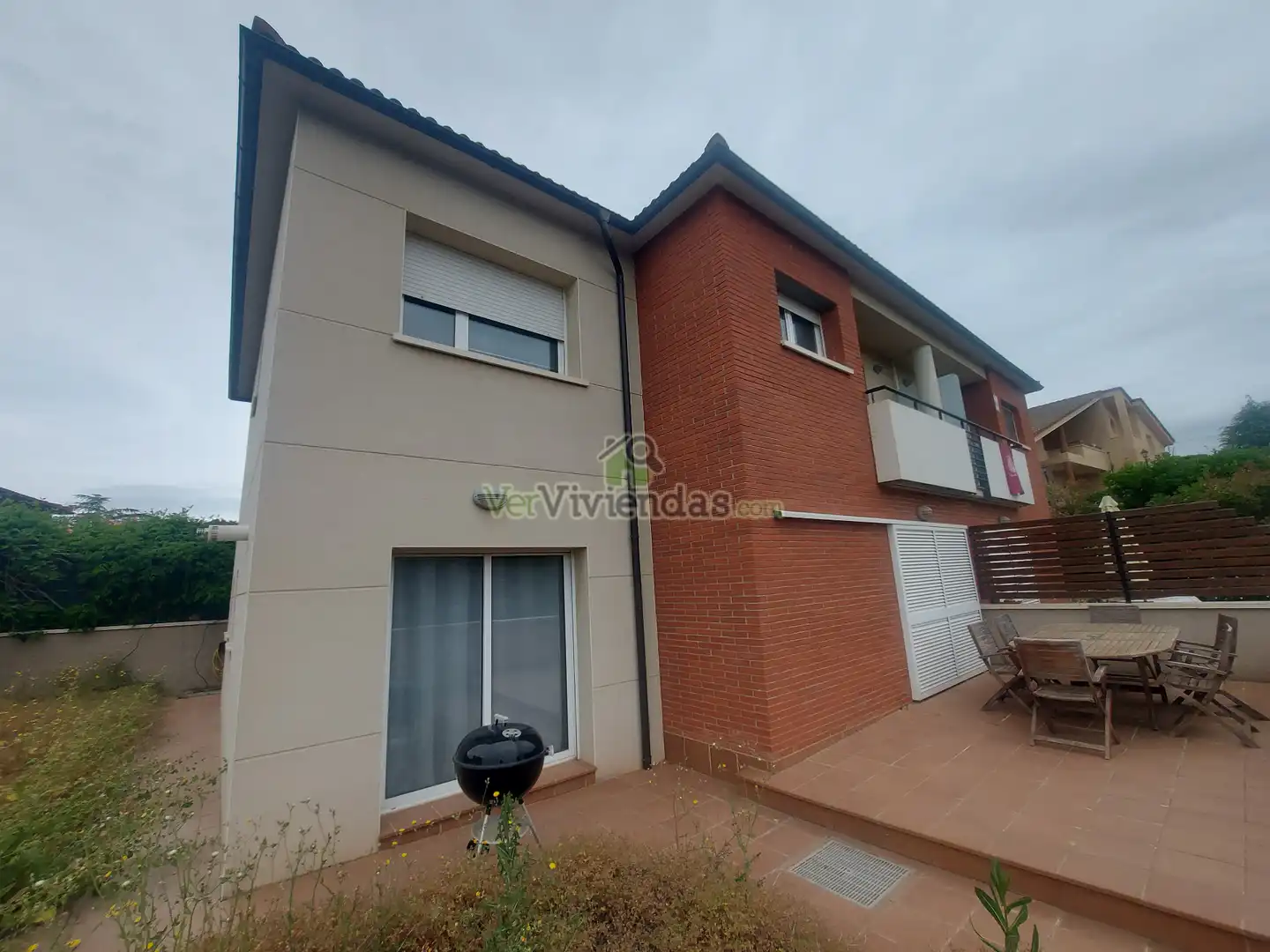 Vista exterior de Casa adosada en venta en Piera con Calefacción, Jardín privado y Terraza