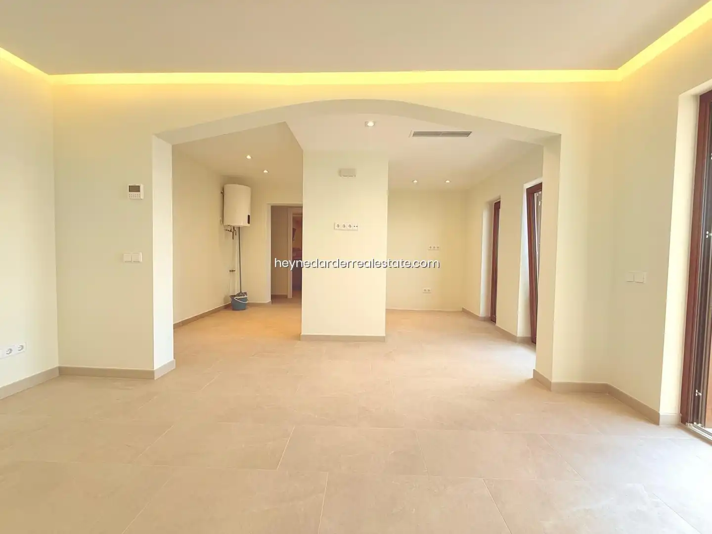 Flat for sale in Calvià  with Air Conditioner, Heating and Terrace