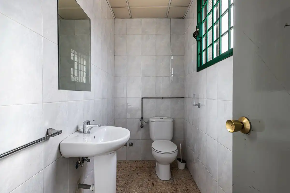 Business premises for sale in C. de Soria, imagen 11