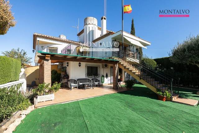 Casa-chalet en Venta en RÍO DANUBIO, 8 en Aljomahima - Ermita