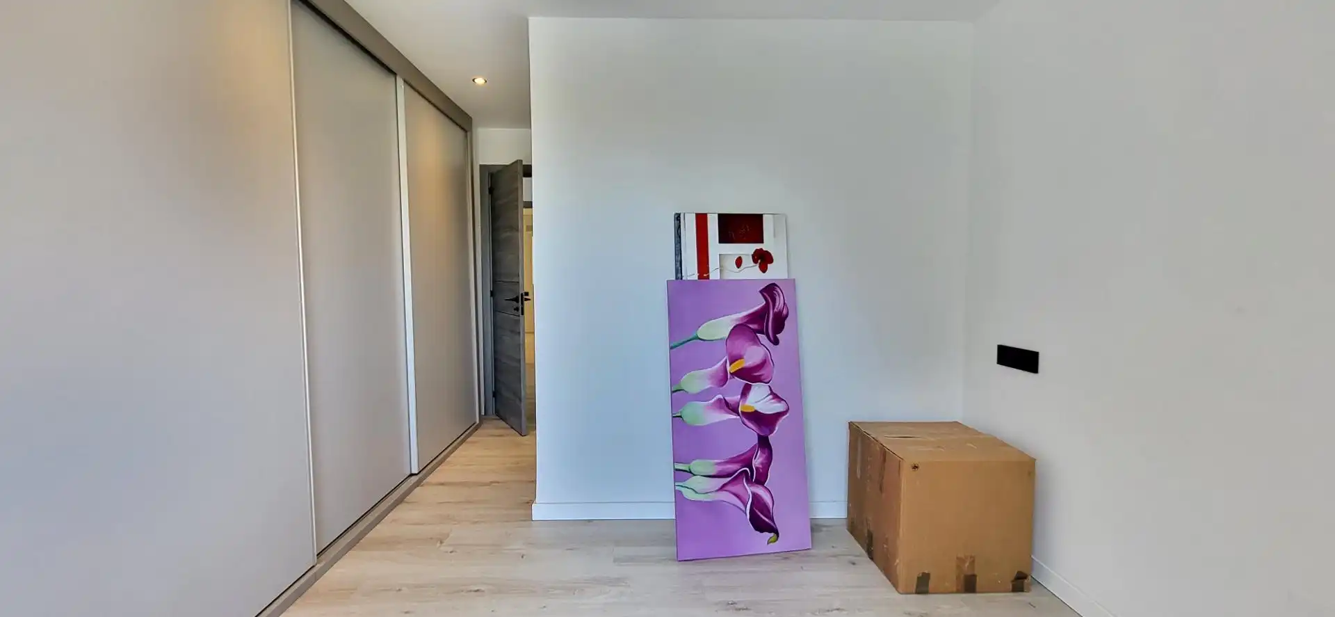 Schlafzimmer von Wohnungen zum Verkauf in Marbella mit Privatgarten und Gemeinschaftspool