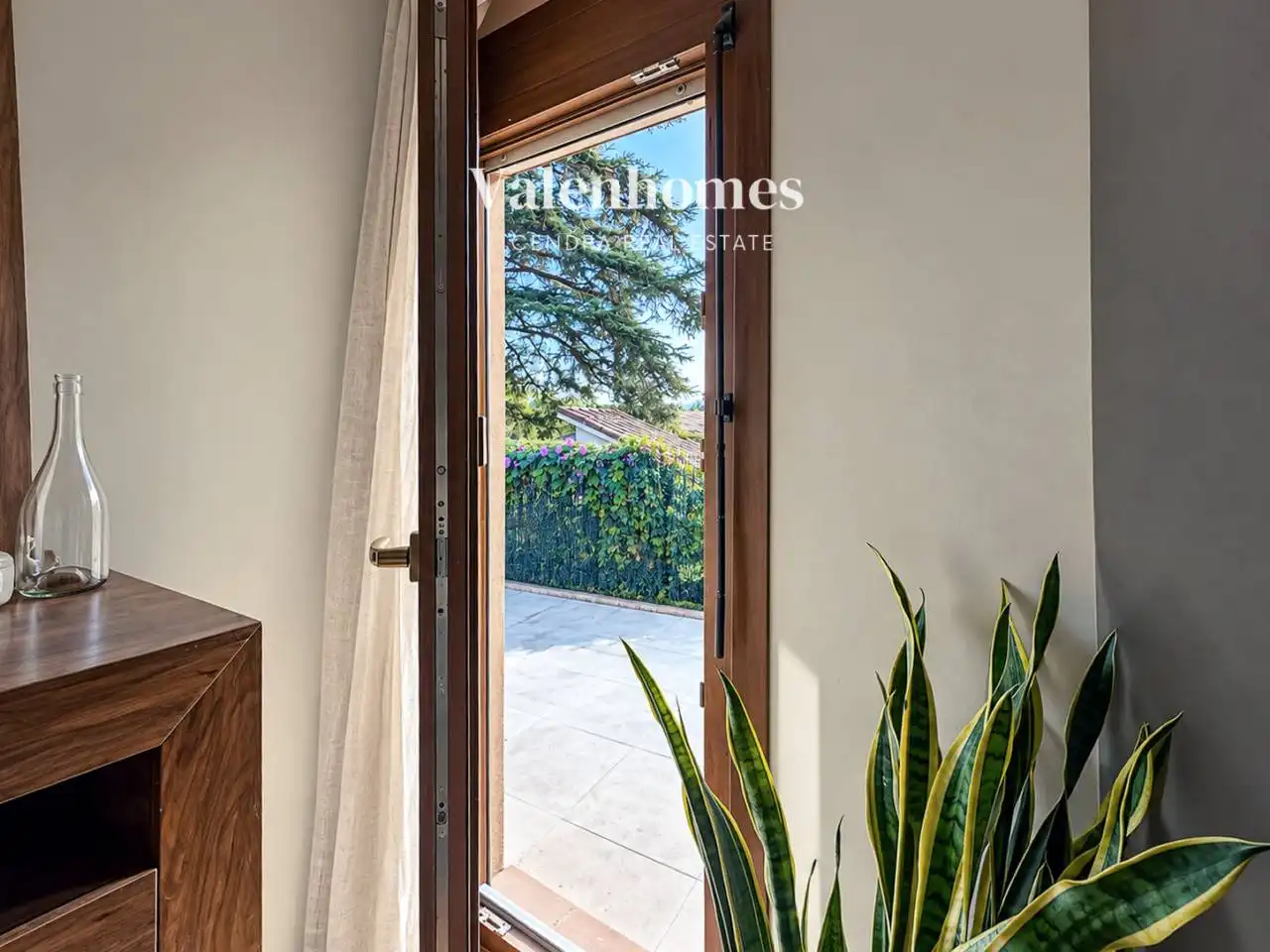 Vista exterior de Casa o chalet en venta en Molins de Rei, Barcelona