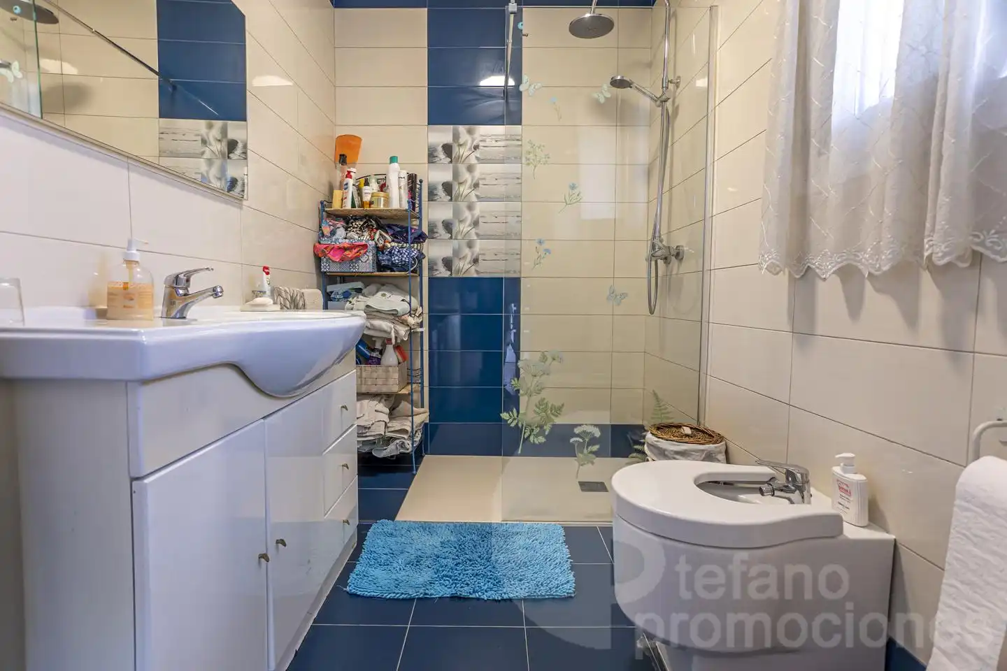 Bathroom of Houses for sale in Málaga  with Air Conditioner, Heating and Private garden