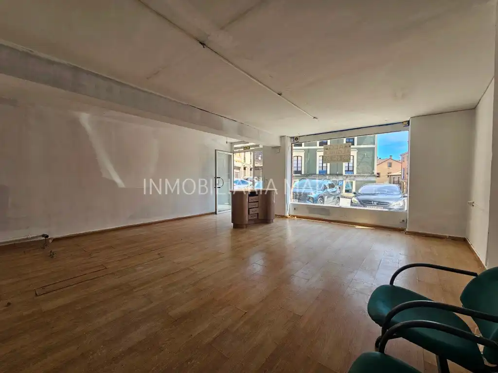 Business premises to rent in Avenida de la Reconquista 6, imagen 5