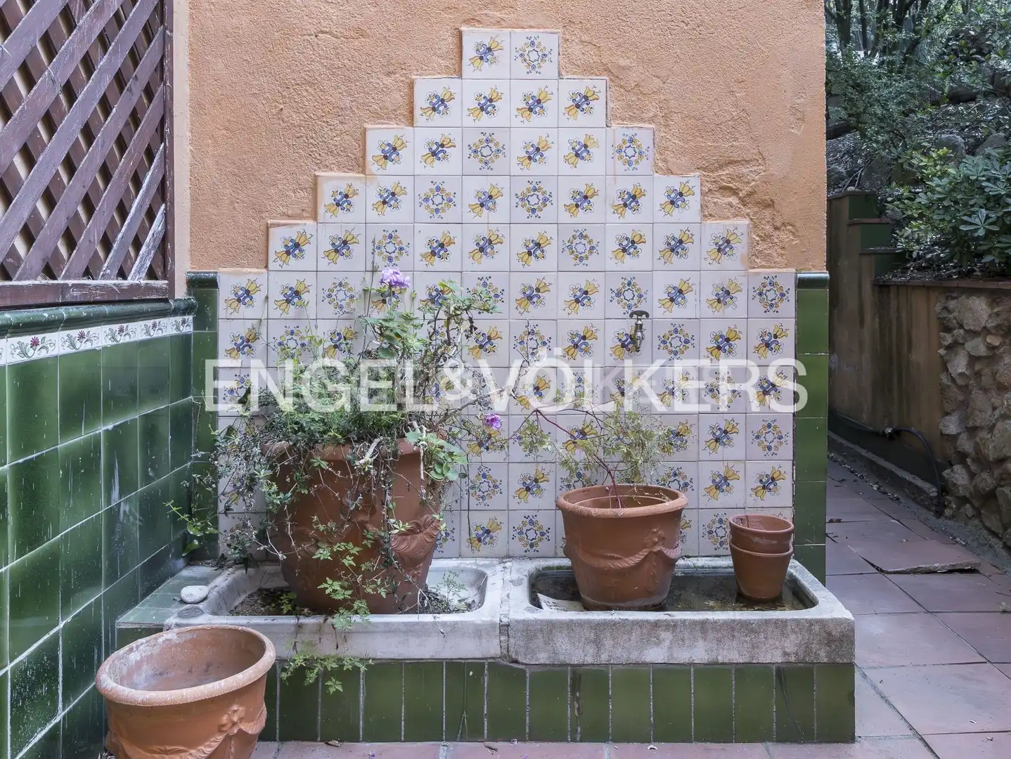 Terrassa de Casa o xalet en venda en Barcelona amb Calefacció, Jardí privat i Terrassa