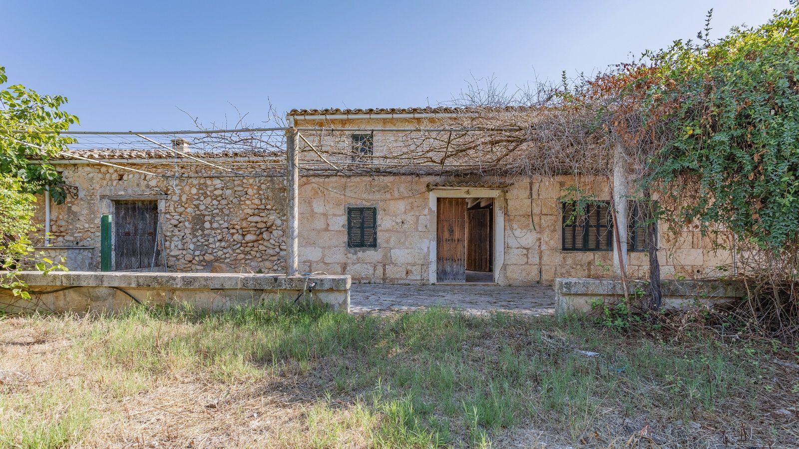 Vista exterior de Finca rústica en venta en Campanet con Terraza y Trastero