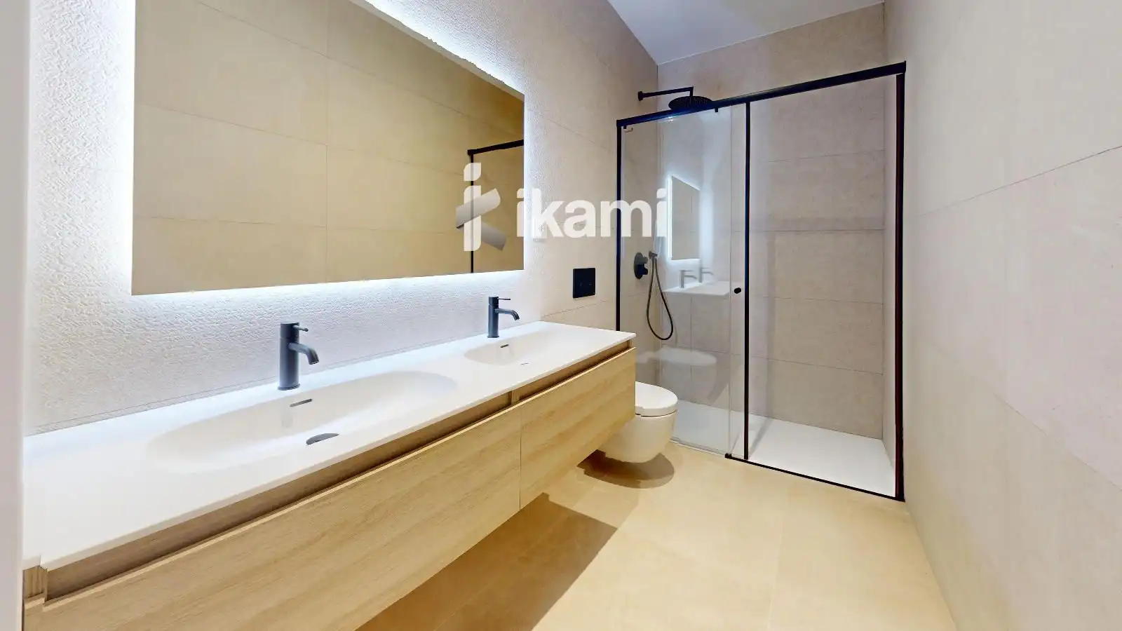 Bathroom of Houses for sale in Finestrat  with Air Conditioner, Heating and Swimming Pool