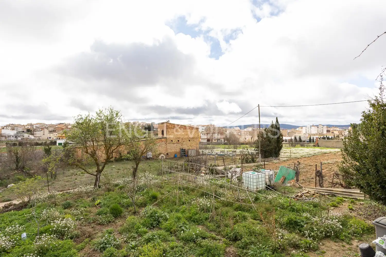 Finca rústica en venda en Requena amb Aire condicionat, Calefacció i Jardí privat