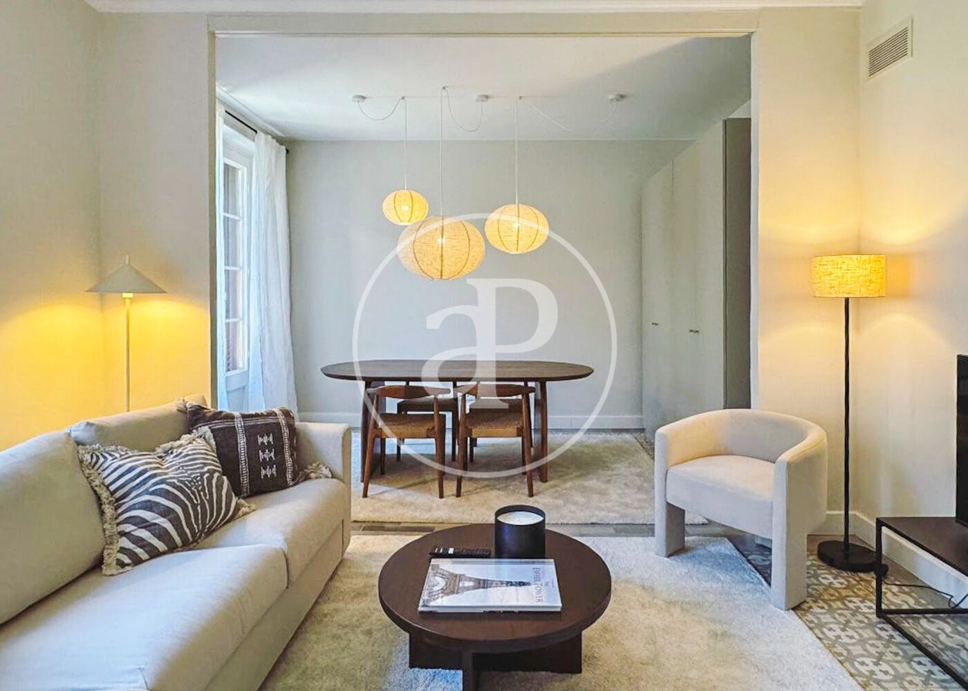 Living room of Flat to rent in  Barcelona Capital  with Air Conditioner, Heating and Furnished