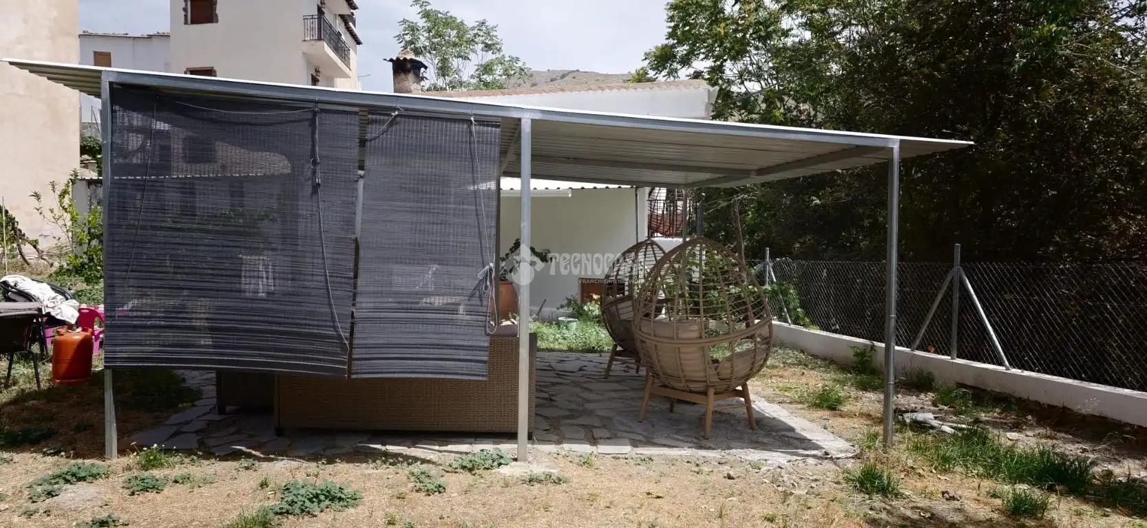 Terrassa de Casa o xalet en venda en Alpujarra de la Sierra amb Aire condicionat, Traster i Moblat