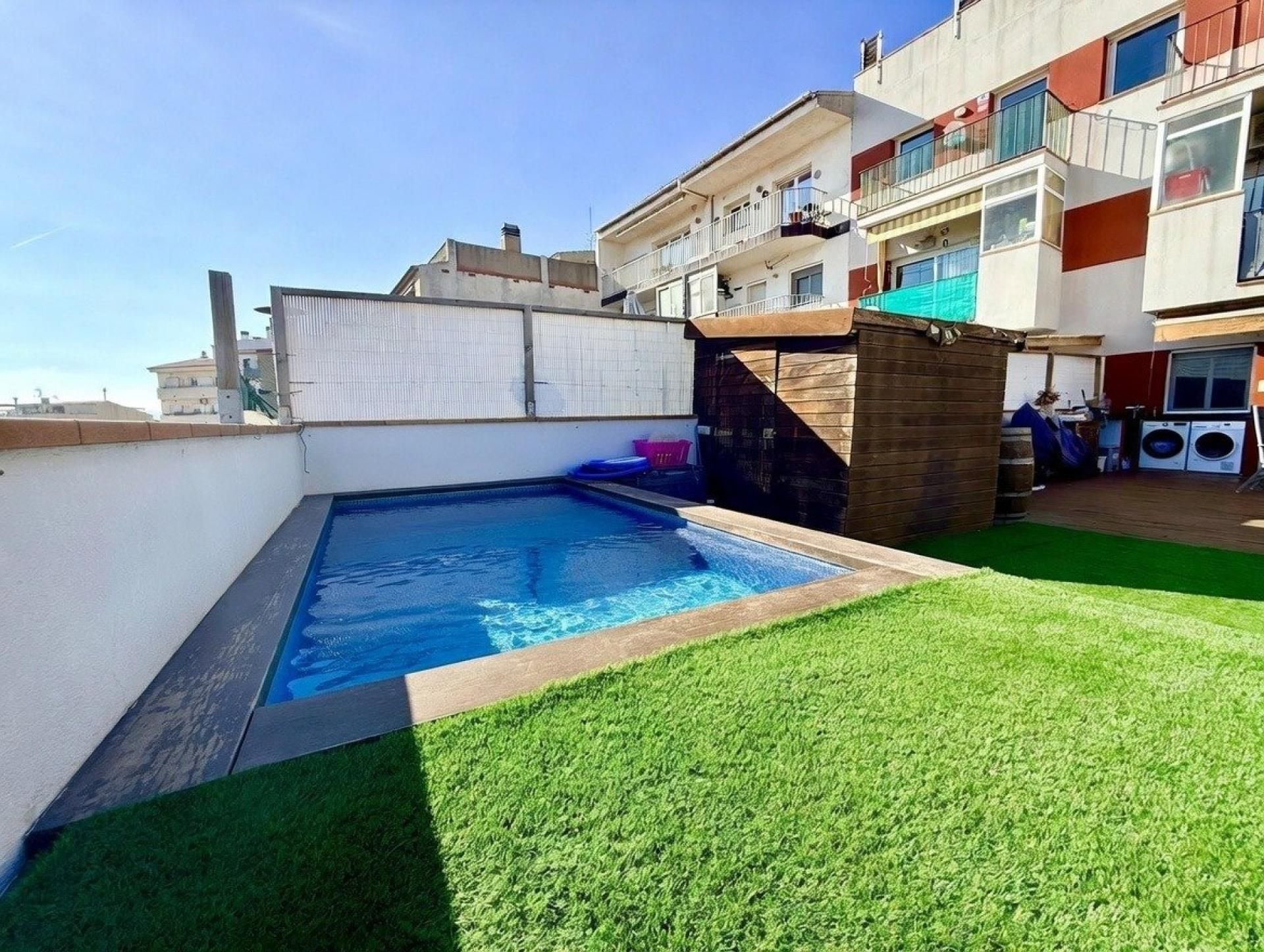 Piscina de Piso en venta en Blanes con Aire acondicionado, Calefacción y Terraza