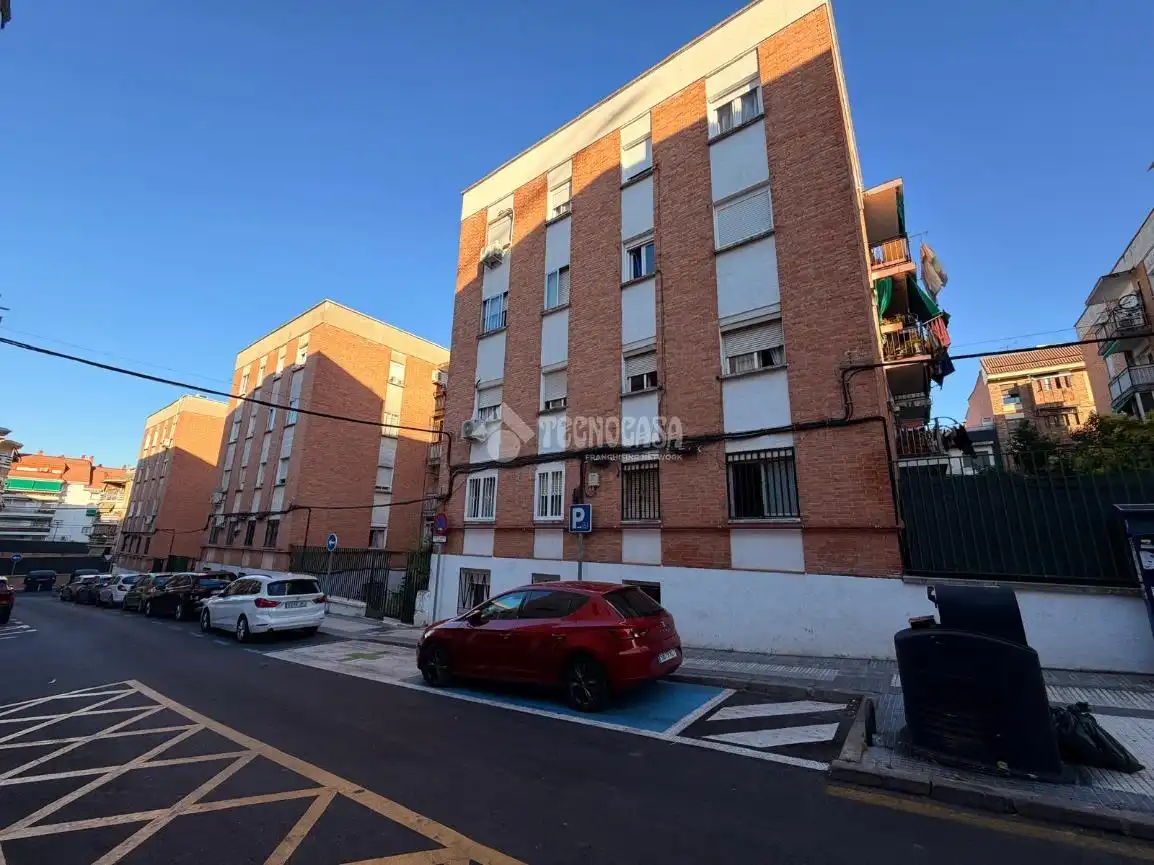 Vista exterior de Piso en venta en Majadahonda con Calefacción y Terraza