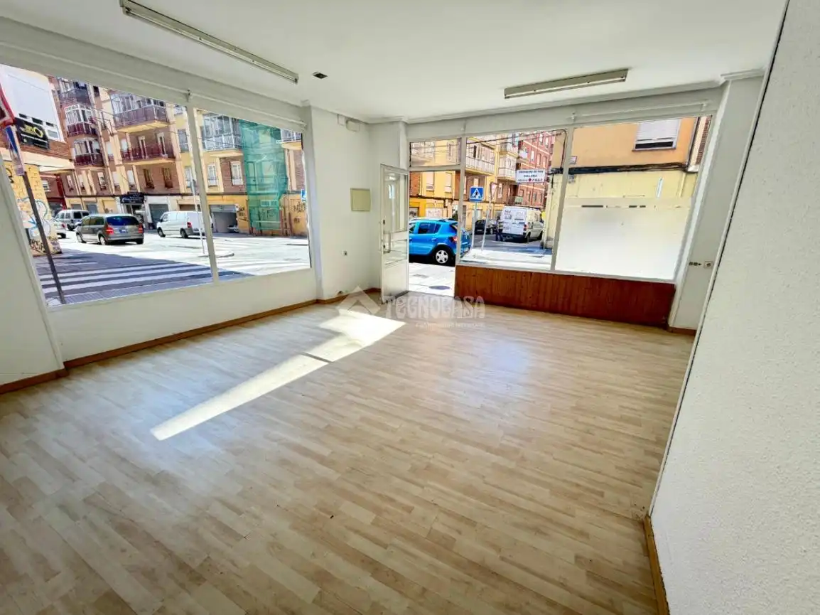 Business premises to rent in C. Batalla de Clavijo, imagen 8